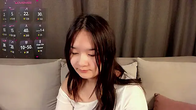 Maekko online show from May 9, 2026, 5:29 pm
