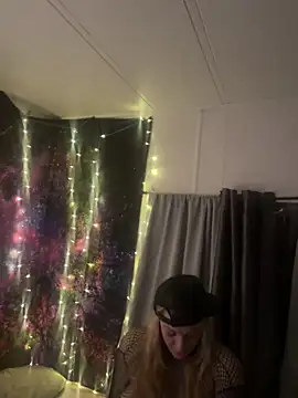 kayNkris online show from December 22, 2025, 9:17 am