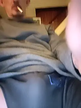 Rumplestiltskin927 online show from April 3, 2026, 10:41 pm