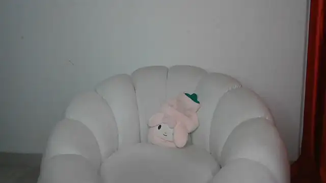 GoddessGlide online show from December 19, 2025, 5:53 pm