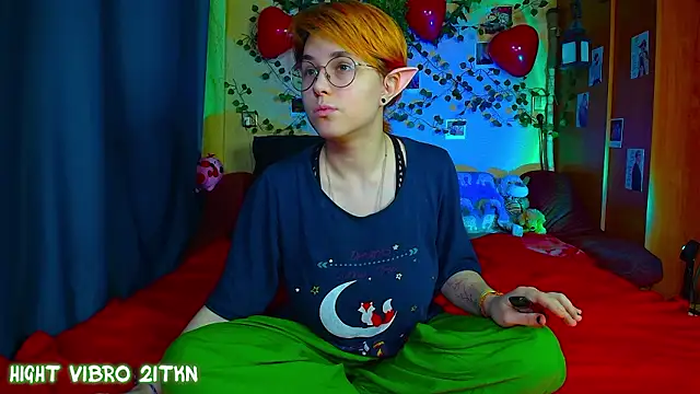 TrickyKitsune online show from March 2, 2026, 3:19 pm