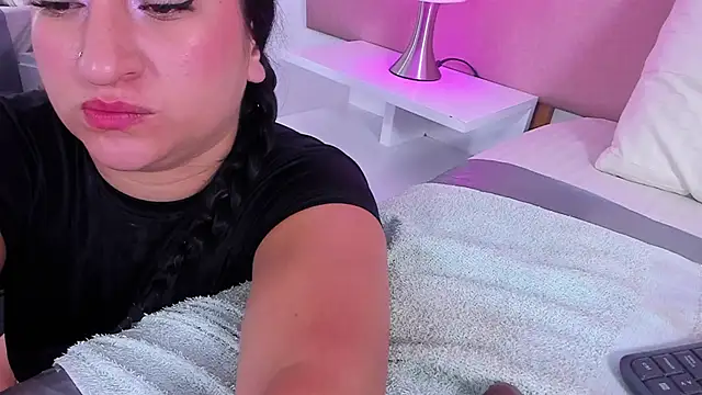 SammyMorales online show from June 17, 2026, 1:12 pm