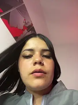 pretty angela1 online show from November 21, 2025, 12:54 am