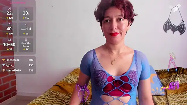 Snapshot of Laura_hellss chatting on February 8, 2025, 9:36 pm Laura hellss online show from February 8, 2025, 9:36 pm