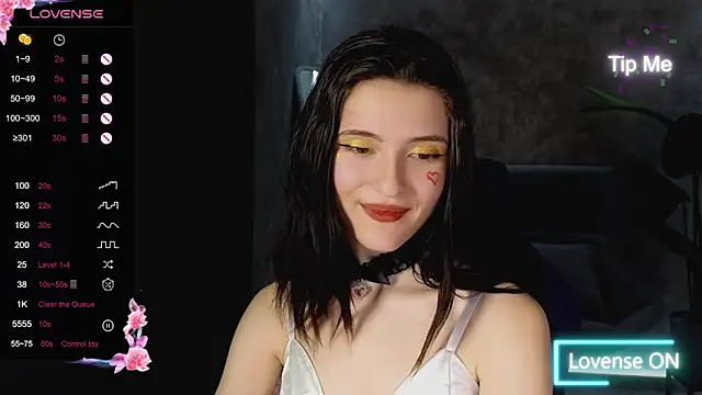 niki cutes online show from February 14, 2025, 12:19 am
