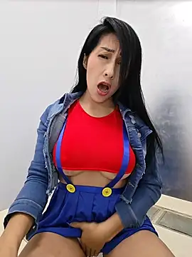 Isabellitasexi38 online show from August 7, 2026, 12:56 am
