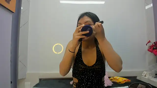 Snapshot of Chloe_Martini chatting on October 11, 2025, 3:39 am Chloe Martini online show from October 11, 2025, 3:39 am