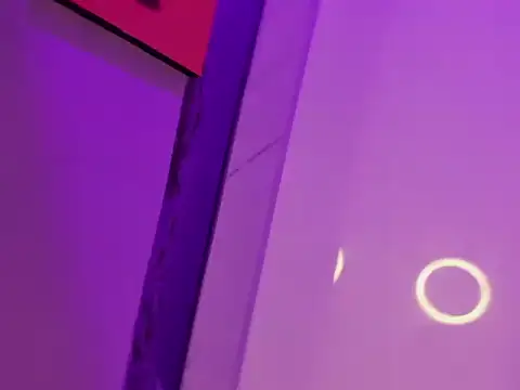 Snapshot of Chloe_Martini chatting on October 12, 2025, 3:05 am Chloe Martini online show from October 12, 2025, 3:05 am