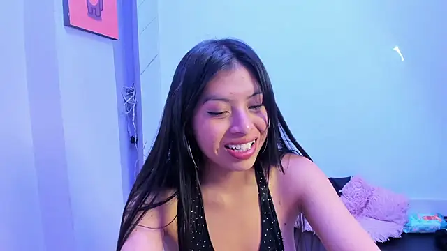 Chloe Martini online show from March 27, 2026, 8:26 am