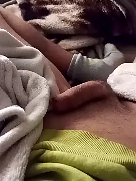 Snapshot of Daniel32hot chatting on December 25, 2024, 11:22 am Daniel32hot online show from December 25, 2024, 11:22 am