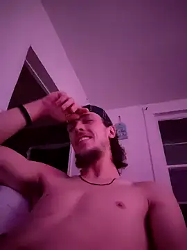 Snapshot of charmingHWC chatting on December 26, 2024, 5:15 am charmingHWC online show from December 26, 2024, 5:15 am