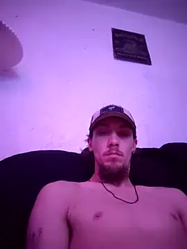 Snapshot of charmingHWC chatting on January 1, 2025, 3:23 am charmingHWC online show from January 1, 2025, 3:23 am