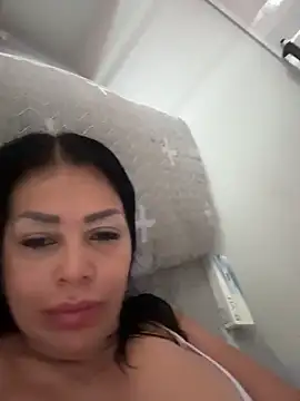 KarolRubi1 online show from June 14, 2026, 2:30 pm