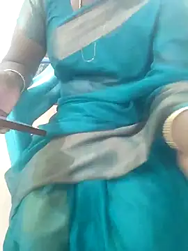 Snapshot of Tamil_roja69 chatting on January 22, 2025, 12:38 pm Tamil roja69 online show from January 22, 2025, 12:38 pm