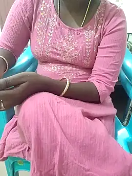 Snapshot of Tamil_roja69 chatting on January 25, 2025, 12:58 pm Tamil roja69 online show from January 25, 2025, 12:58 pm
