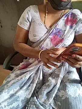 Snapshot of Tamil_roja69 chatting on February 15, 2026, 8:57 am Tamil roja69 online show from February 15, 2026, 8:57 am