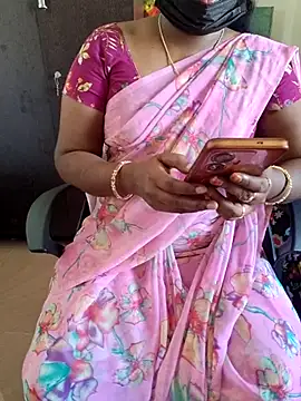 Snapshot of Tamil_roja69 chatting on March 4, 2026, 5:13 am Tamil roja69 online show from March 4, 2026, 5:13 am