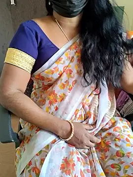 Snapshot of Tamil_roja69 chatting on March 7, 2026, 6:54 am Tamil roja69 online show from March 7, 2026, 6:54 am