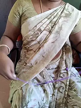 Snapshot of Tamil_roja69 chatting on March 19, 2026, 5:00 am Tamil roja69 online show from March 19, 2026, 5:00 am