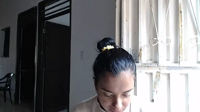 Coral0403 online show from March 5, 2025, 7:49 pm