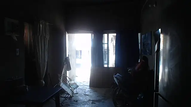 Coral0403 online show from November 8, 2025, 4:18 pm