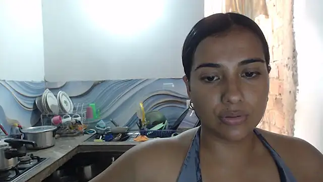 Coral0403 online show from July 10, 2026, 6:43 pm