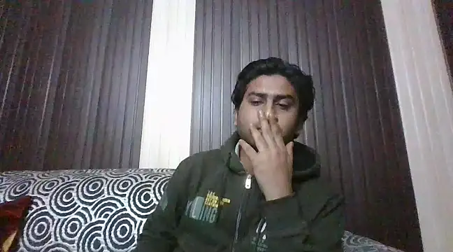 indihotguy online show from February 12, 2025, 1:37 pm