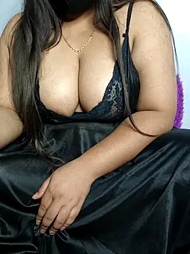 tanvihot2 online show from November 26, 2025, 4:30 pm