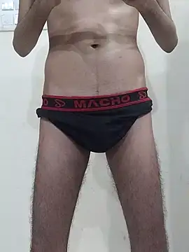 Snapshot of fakelove95 chatting on November 4, 2025, 5:23 pm fakelove95 online show from November 4, 2025, 5:23 pm