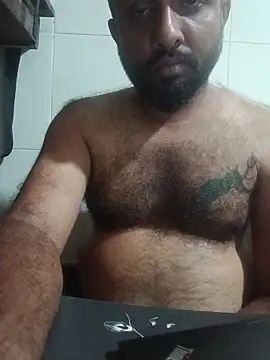 Snapshot of carria_homes chatting on March 5, 2026, 7:43 pm carria homes online show from March 5, 2026, 7:43 pm