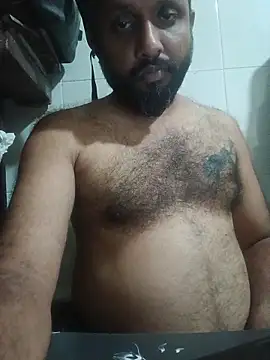 Snapshot of carria_homes chatting on March 26, 2026, 7:30 pm carria homes online show from March 26, 2026, 7:30 pm