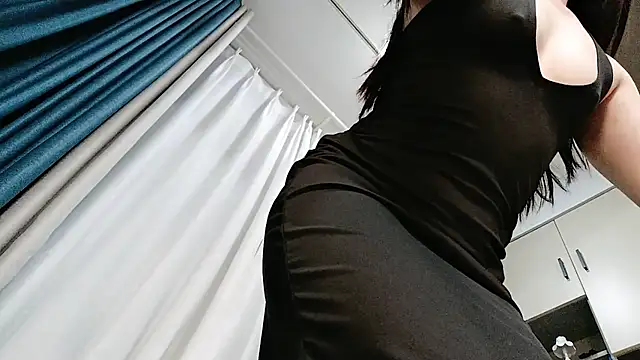 Caicai-a online show from February 10, 2025, 4:25 pm