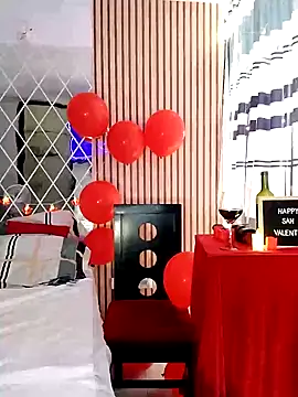 Snapshot of emmariders2 chatting on February 14, 2025, 6:51 pm emmariders2 online show from February 14, 2025, 6:51 pm