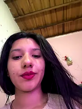 Snapshot of emmariders2 chatting on October 12, 2025, 4:44 am emmariders2 online show from October 12, 2025, 4:44 am