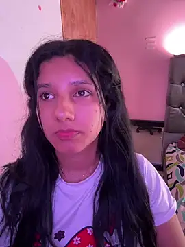 emmariders2 online show from December 21, 2025, 3:08 pm