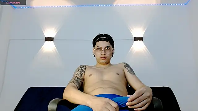 Br4ndxpimm online show from November 7, 2025, 3:34 pm