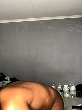 Redfucks333 online show from December 19, 2025, 6:15 pm