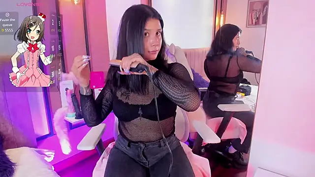 Snapshot of Nathalia_Stone chatting on September 17, 2025, 5:25 pm Nathalia Stone online show from September 17, 2025, 5:25 pm