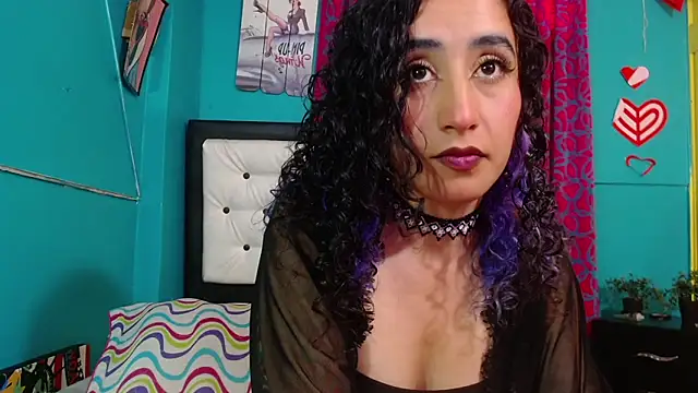 Snapshot of valerie_mase chatting on September 20, 2025, 7:37 pm valerie mase online show from September 20, 2025, 7:37 pm