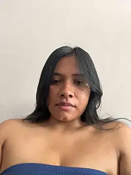 Ninabrunette18 online show from December 29, 2024, 4:30 pm