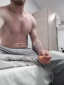 Snapshot of parasexucat chatting on January 6, 2025, 3:42 am parasexucat online show from January 6, 2025, 3:42 am