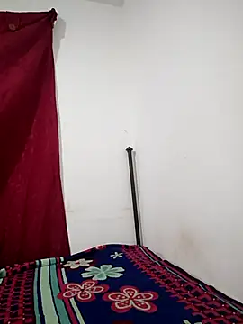 Brendabluee online show from October 13, 2025, 8:53 pm