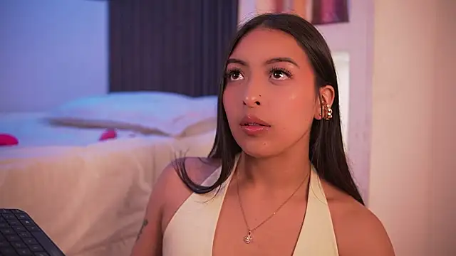 Camila dupont online show from July 9, 2026, 3:32 am