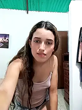 Snapshot of faby_Hot chatting on January 8, 2025, 1:53 am faby Hot online show from January 8, 2025, 1:53 am
