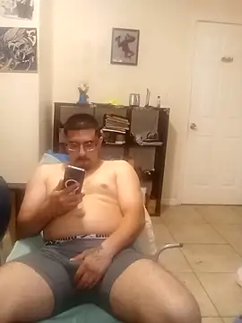 k1oudE online show from October 25, 2025, 7:52 pm