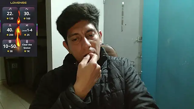 Noah-cock online show from December 16, 2025, 10:59 pm