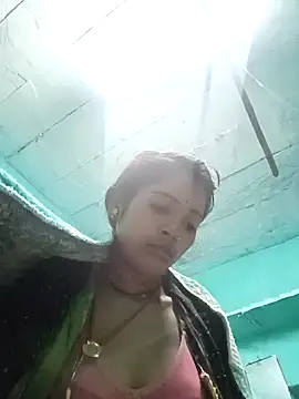 Arini Arora online show from January 21, 2025, 6:02 pm