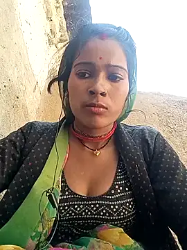 Arini Arora online show from February 1, 2025, 5:18 am