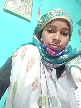Arini Arora online show from February 10, 2025, 8:10 pm