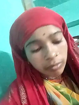 Arini Arora online show from February 15, 2025, 8:11 pm